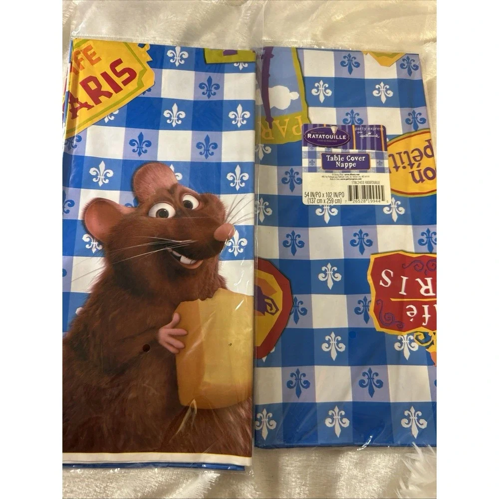 2 Hallmark‎ Disney Ratatouille Table Clothes Table Cover 54